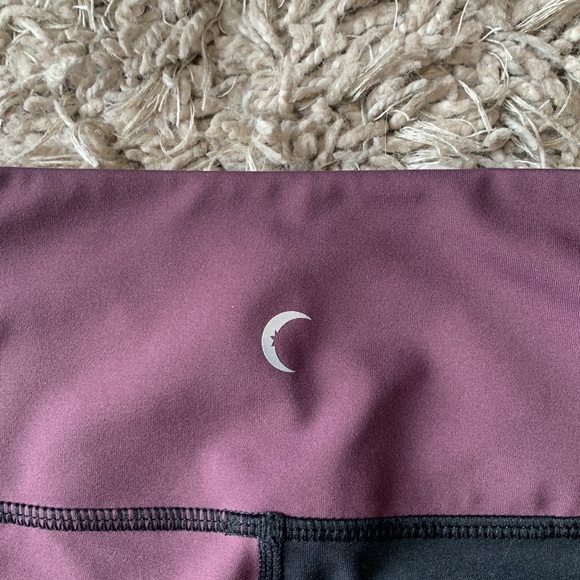 ZYIA Joker Light N Tight Hi-Rise Leggings - Picture 11 of 12